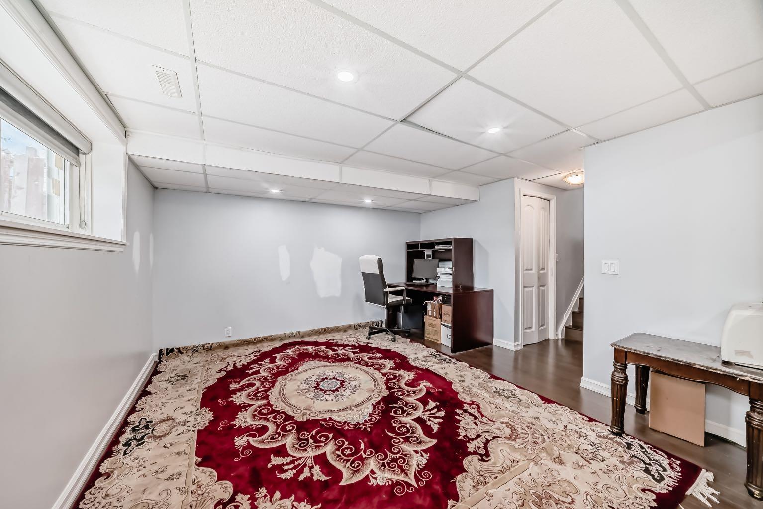 116 Pineson Place NE