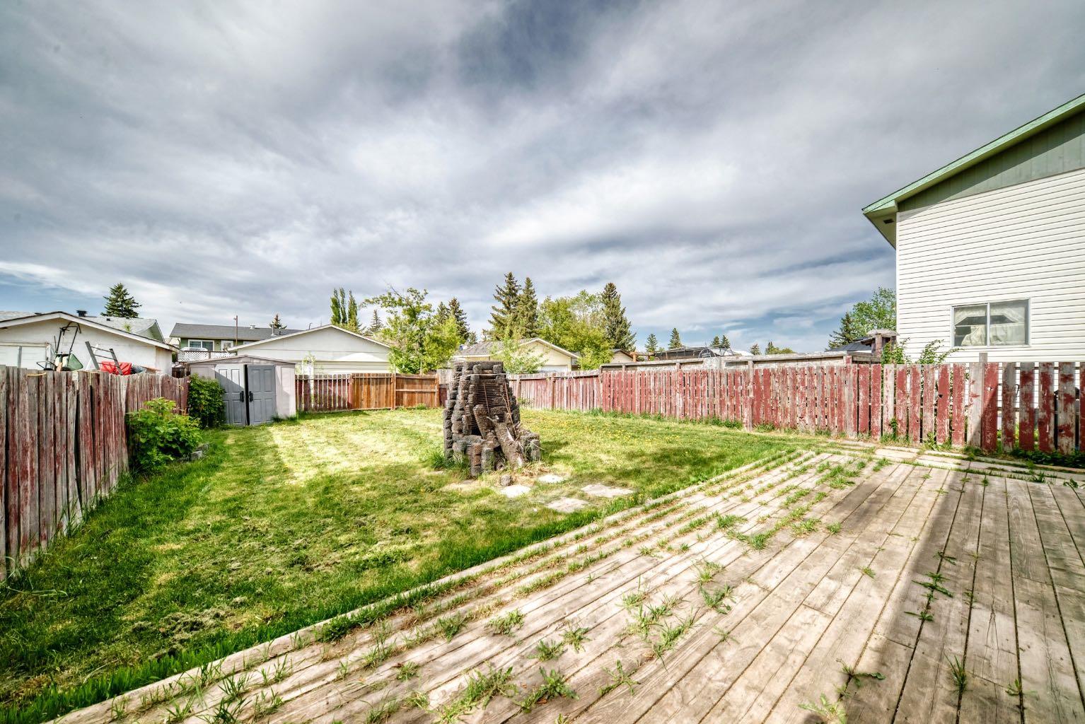 116 Pineson Place NE