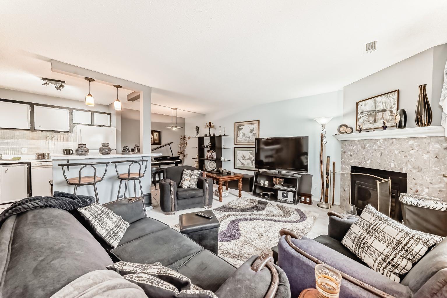 51 Cedar Springs Gardens SW