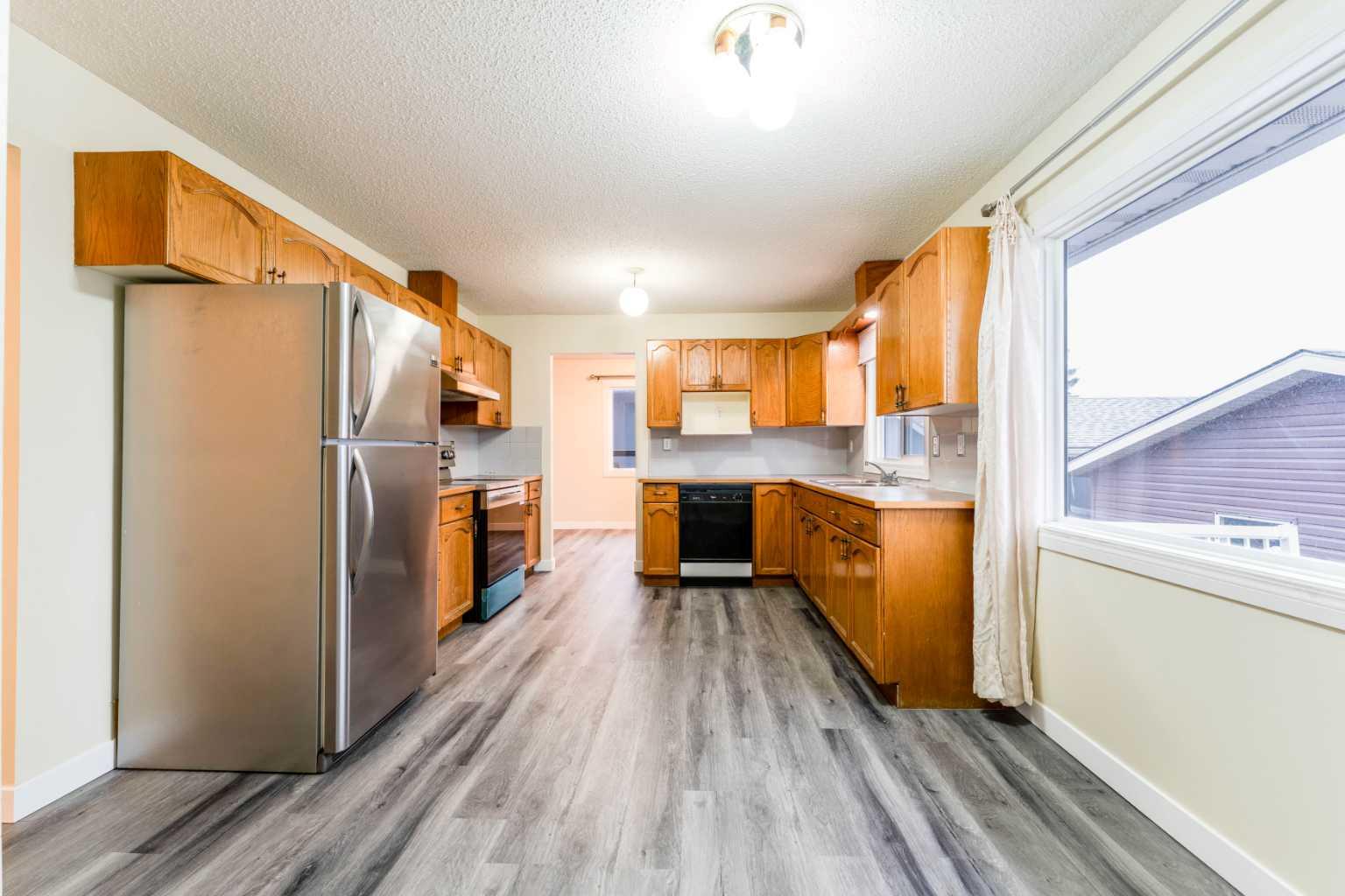 44 Whiteridge Place NE