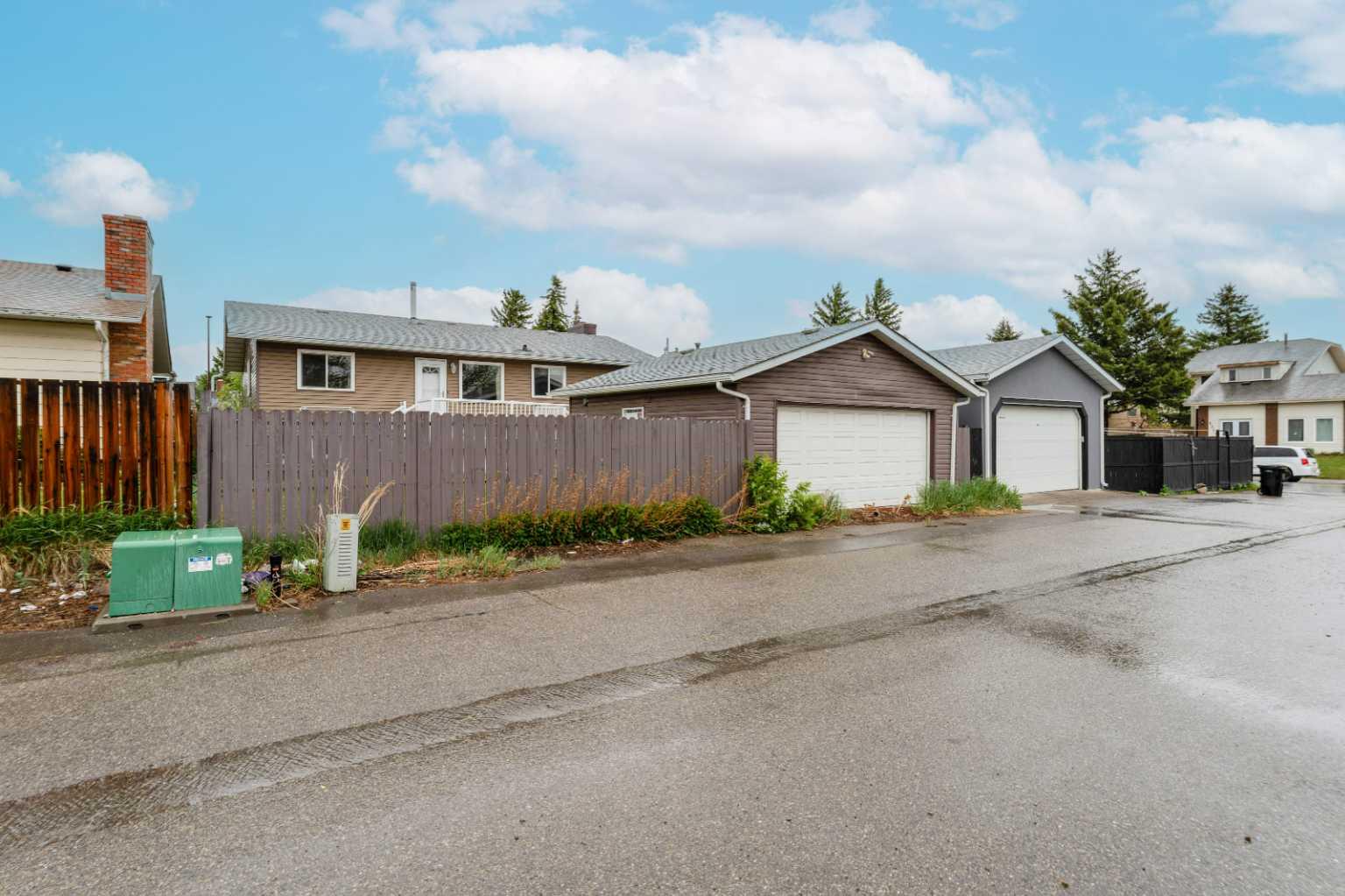 44 Whiteridge Place NE