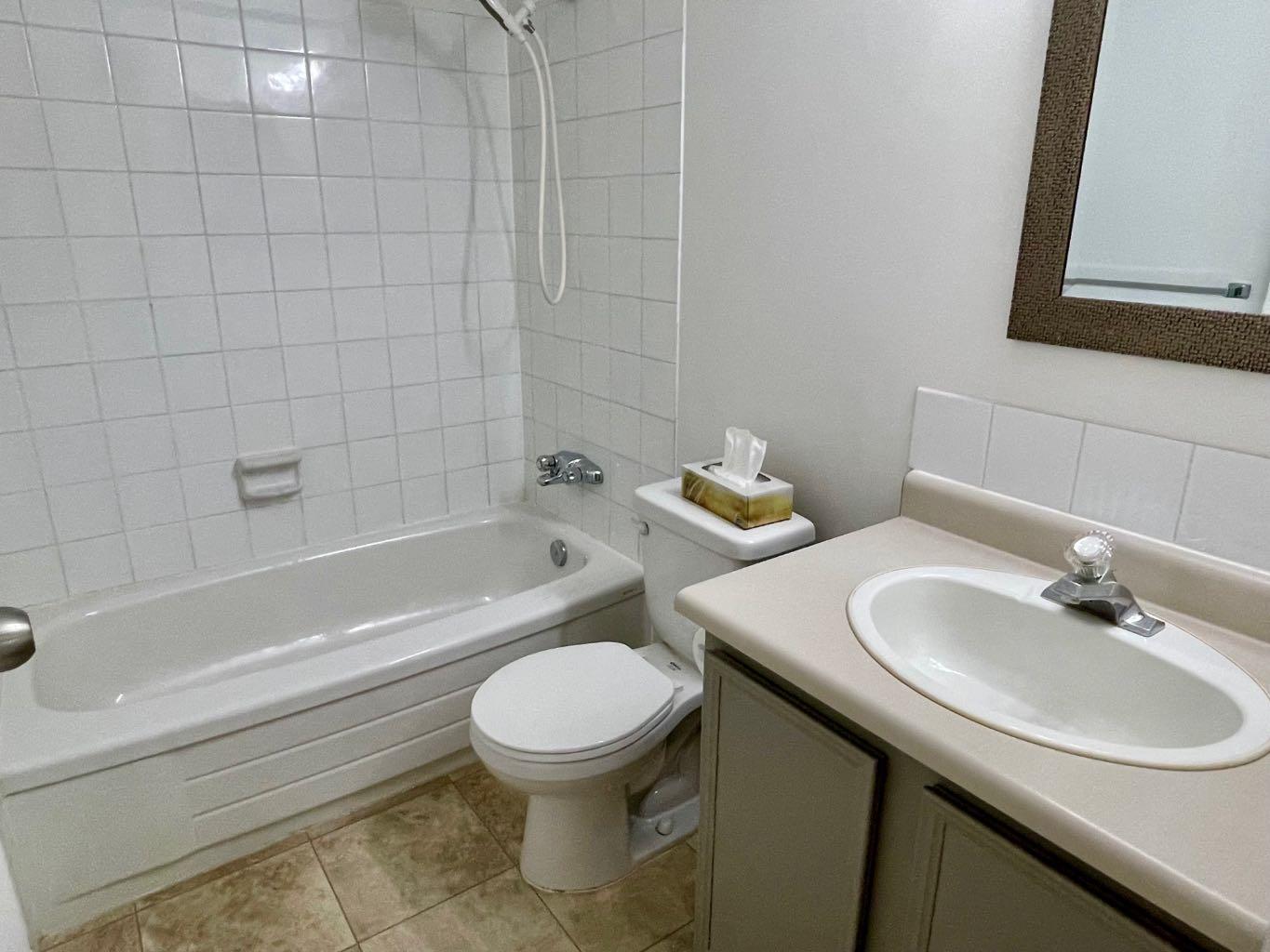 81 Cedar Springs Gardens SW