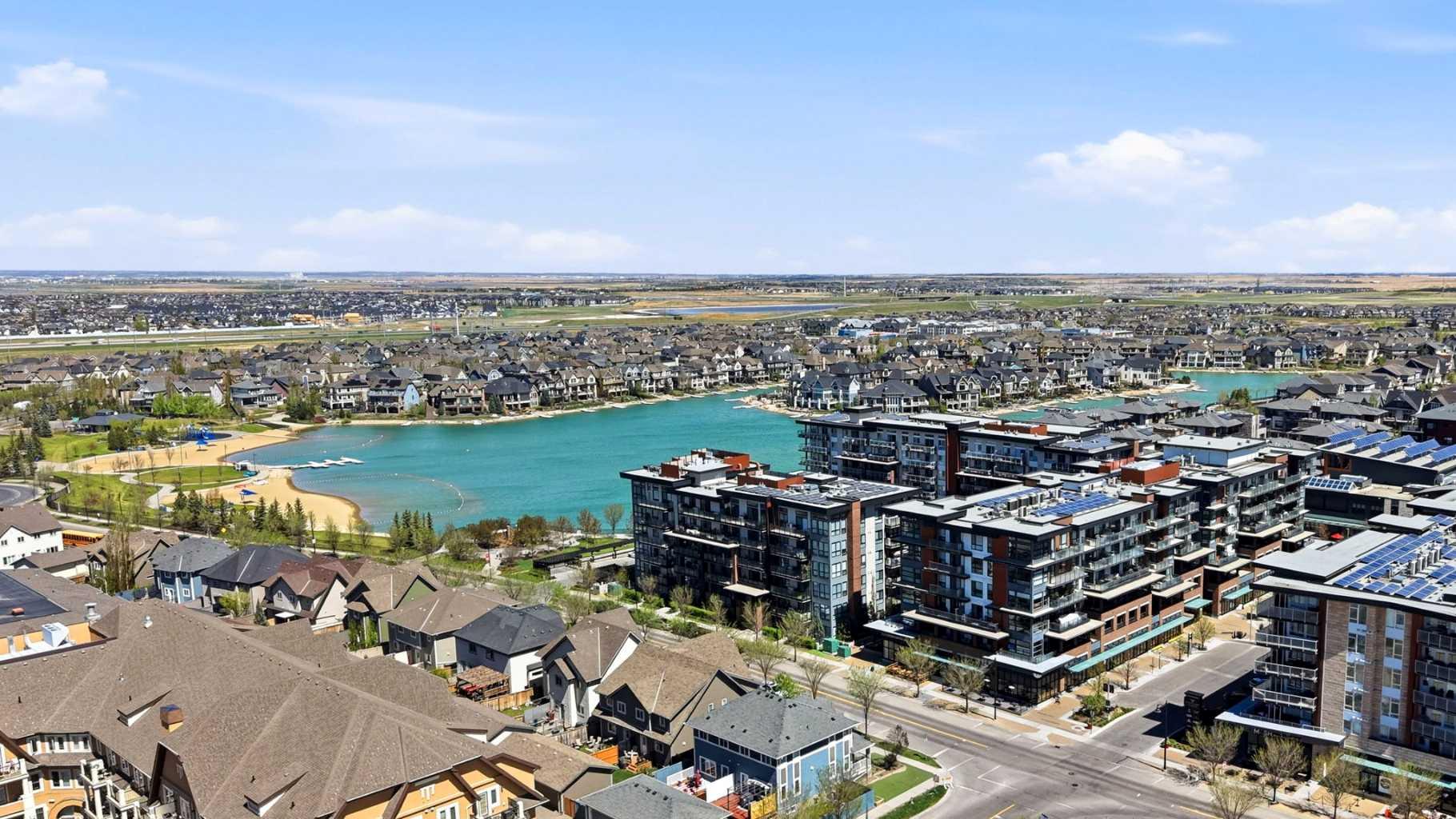 212, 122 Mahogany Centre SE