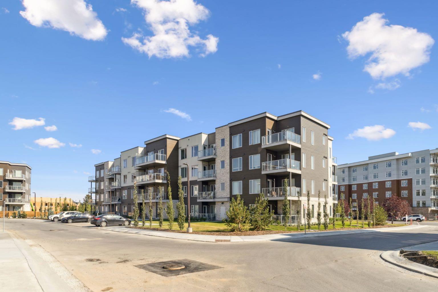 412, 700 Shawnee Square SW
