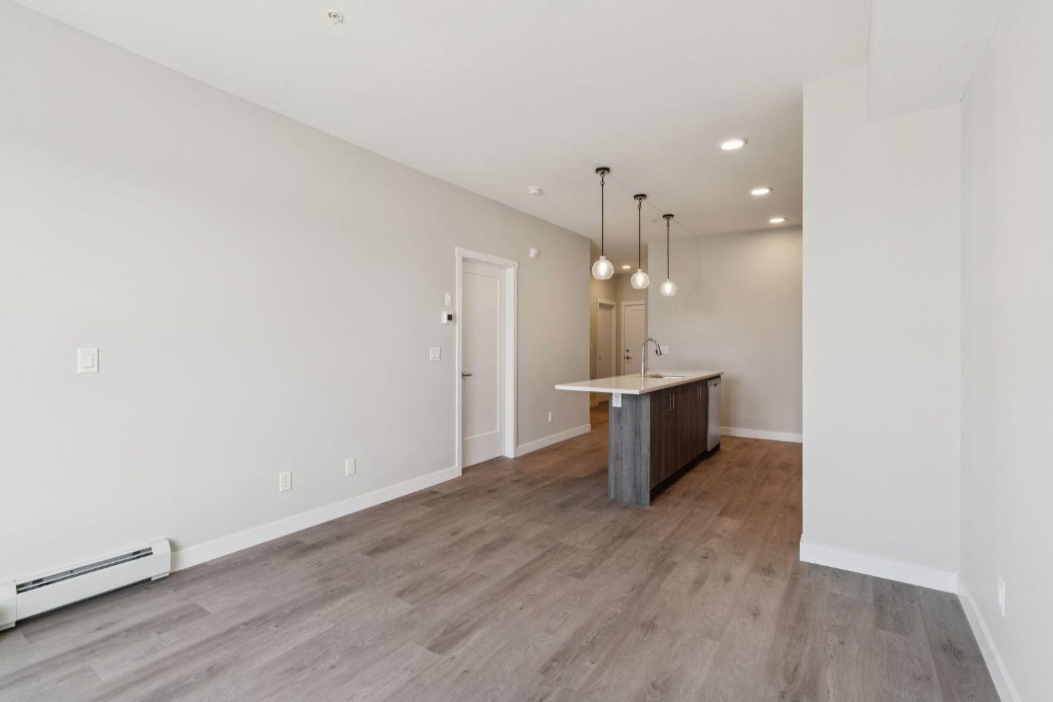 412, 700 Shawnee Square SW
