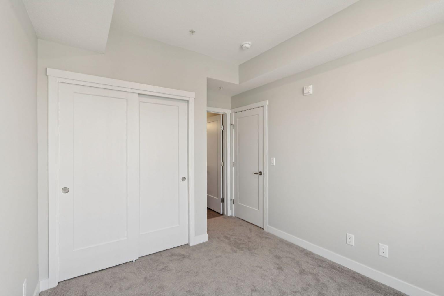 412, 700 Shawnee Square SW