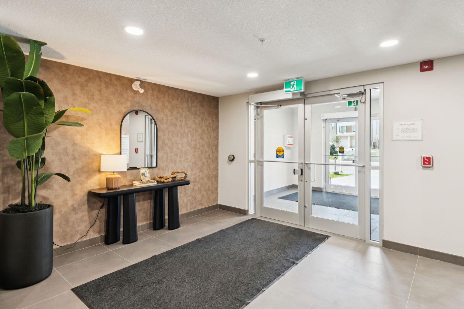 412, 700 Shawnee Square SW