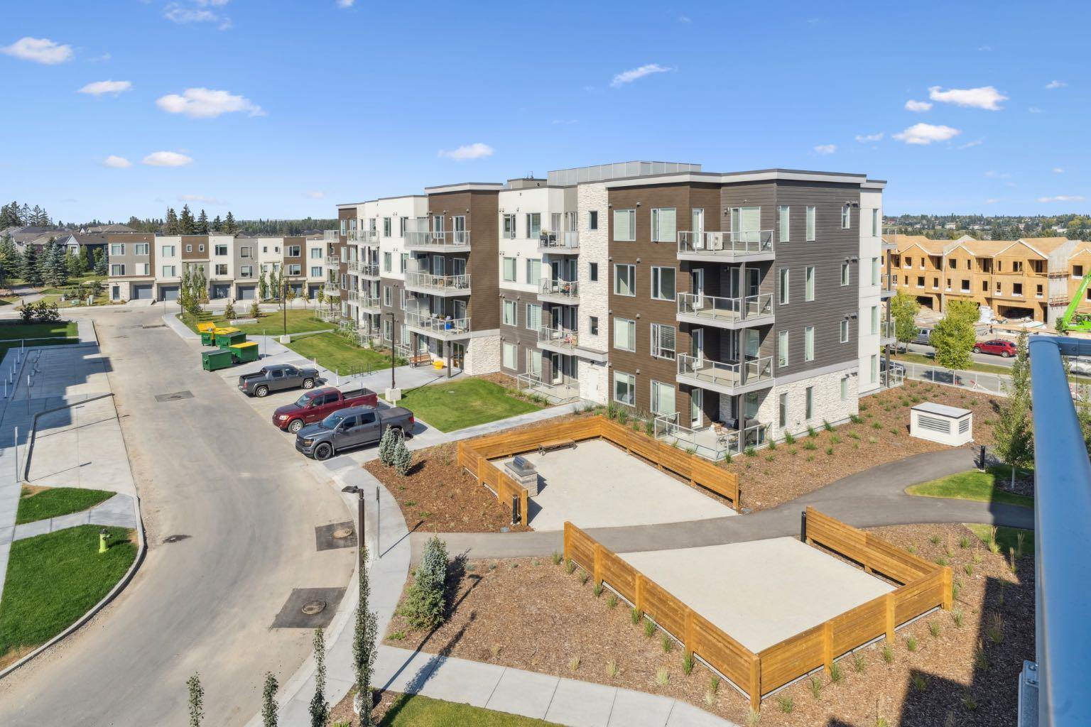 412, 700 Shawnee Square SW