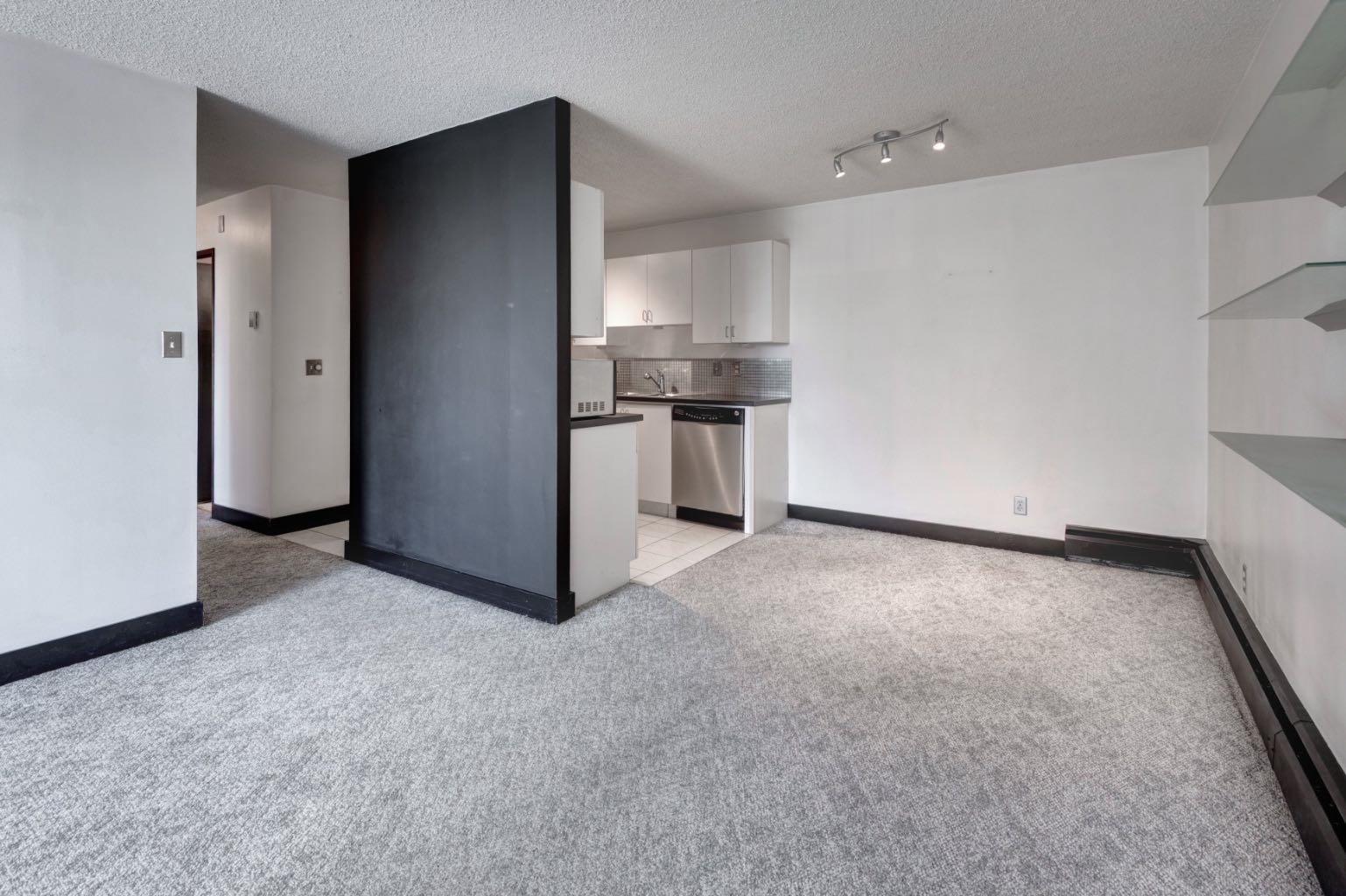 21B, 80 Galbraith Drive SW