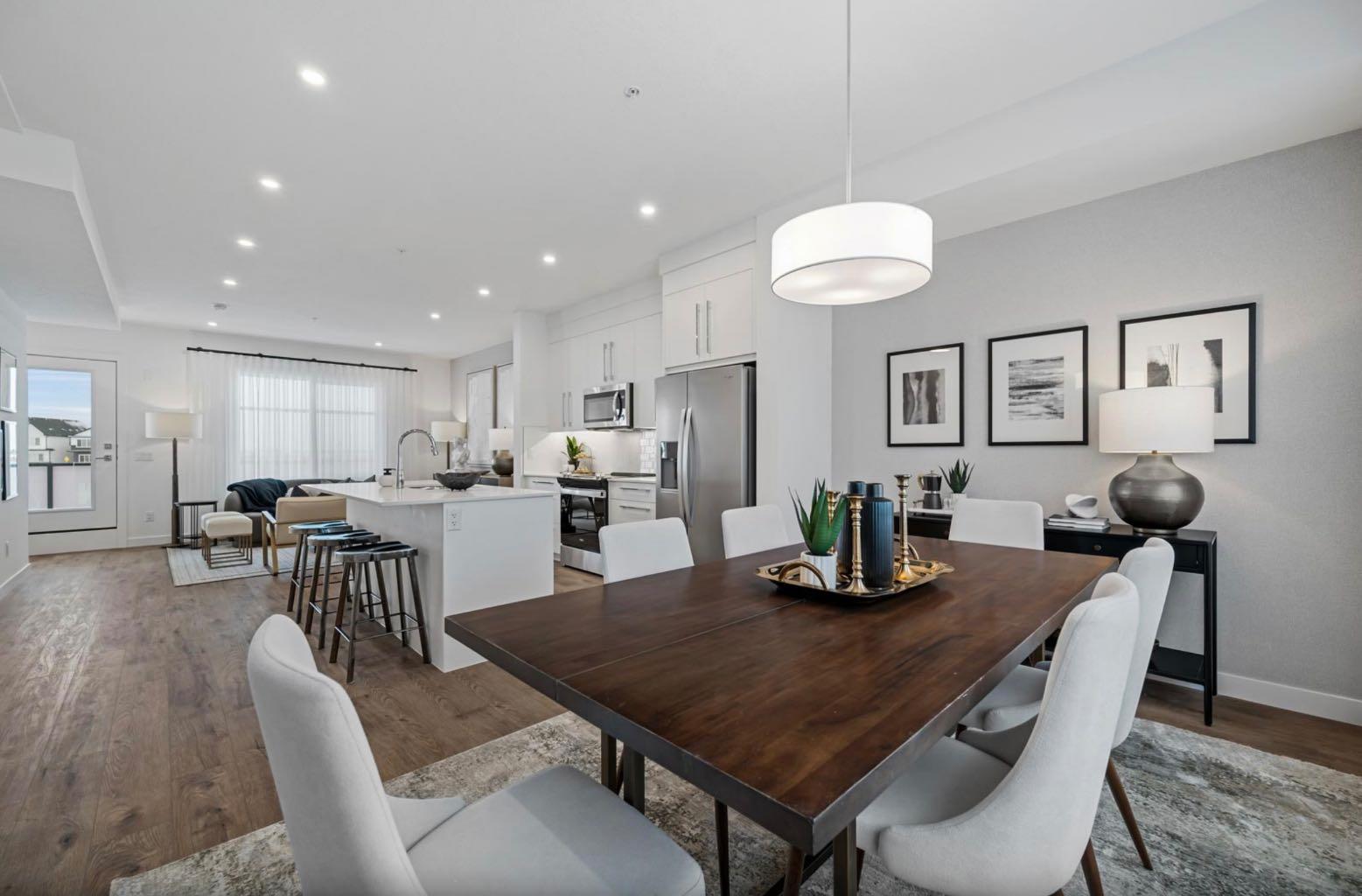 351, 141 Prince Court 