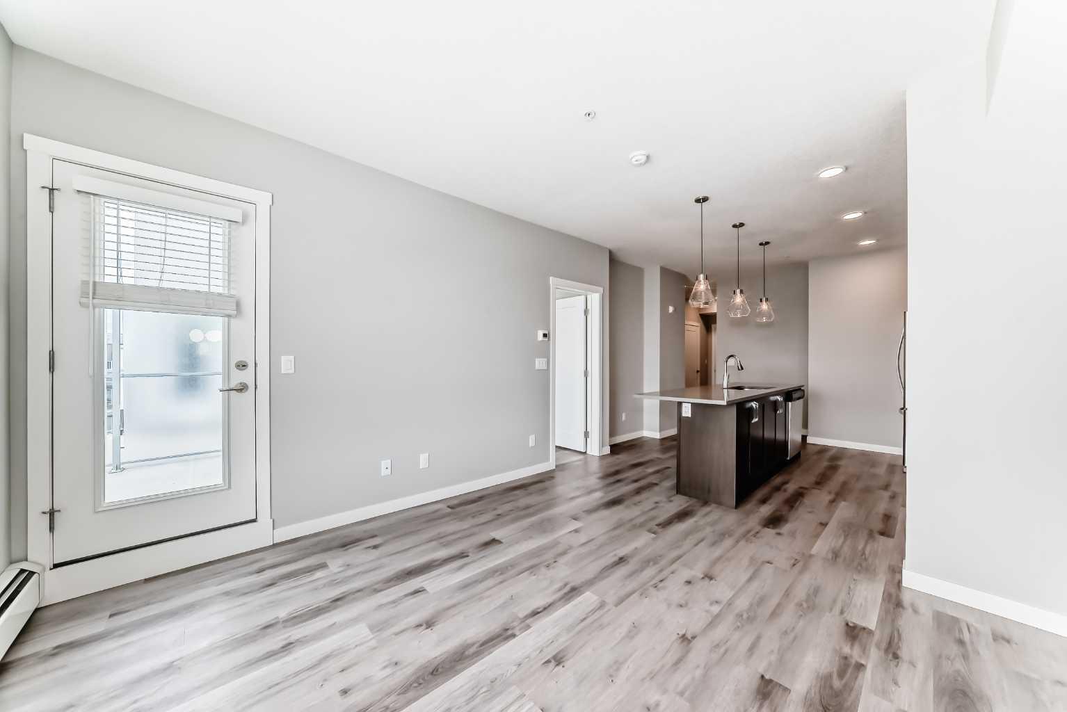 403, 200 Shawnee Square SW