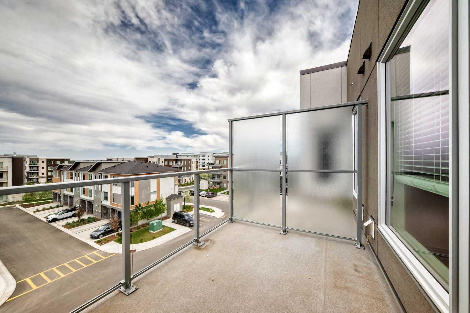 403, 200 Shawnee Square SW