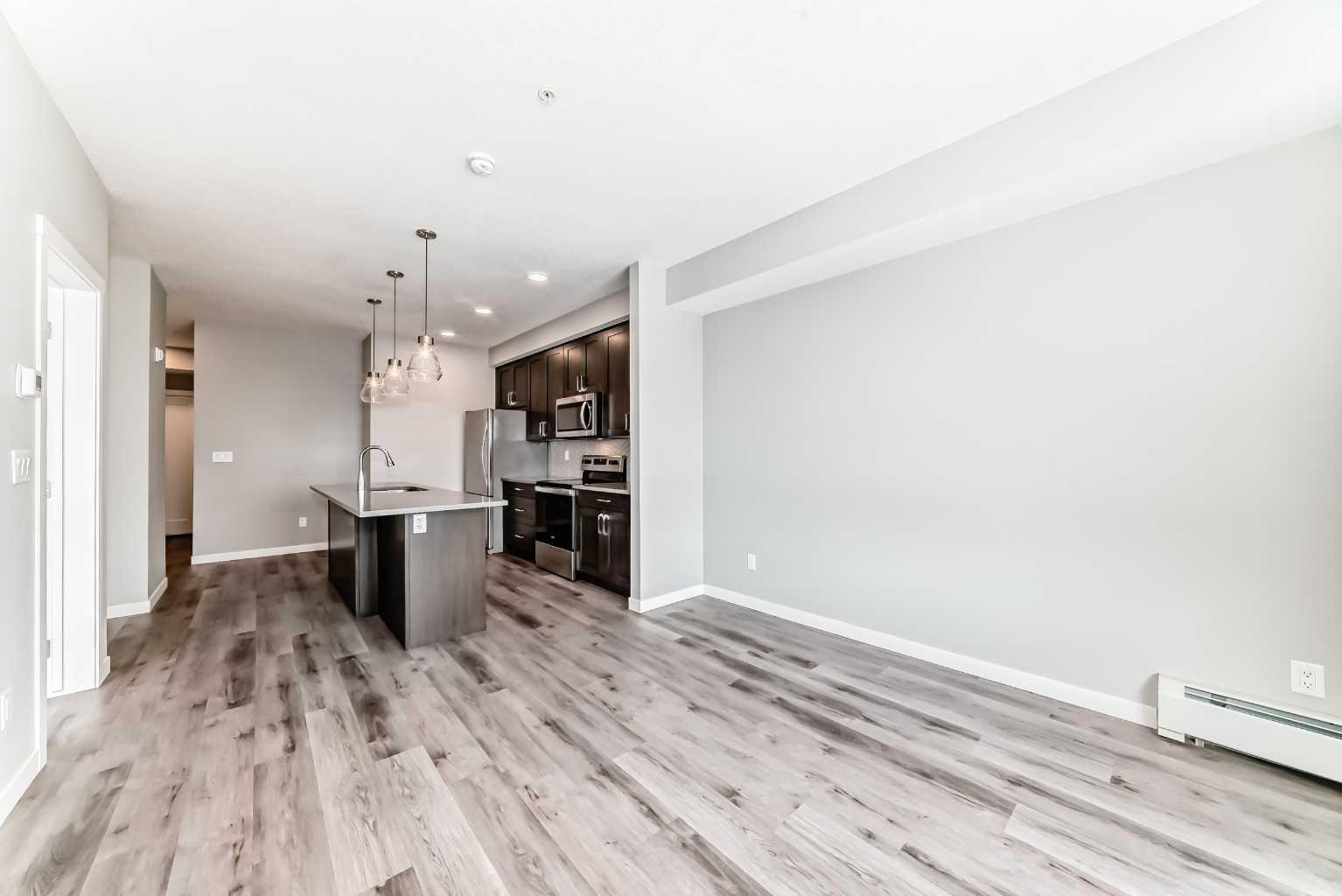 403, 200 Shawnee Square SW