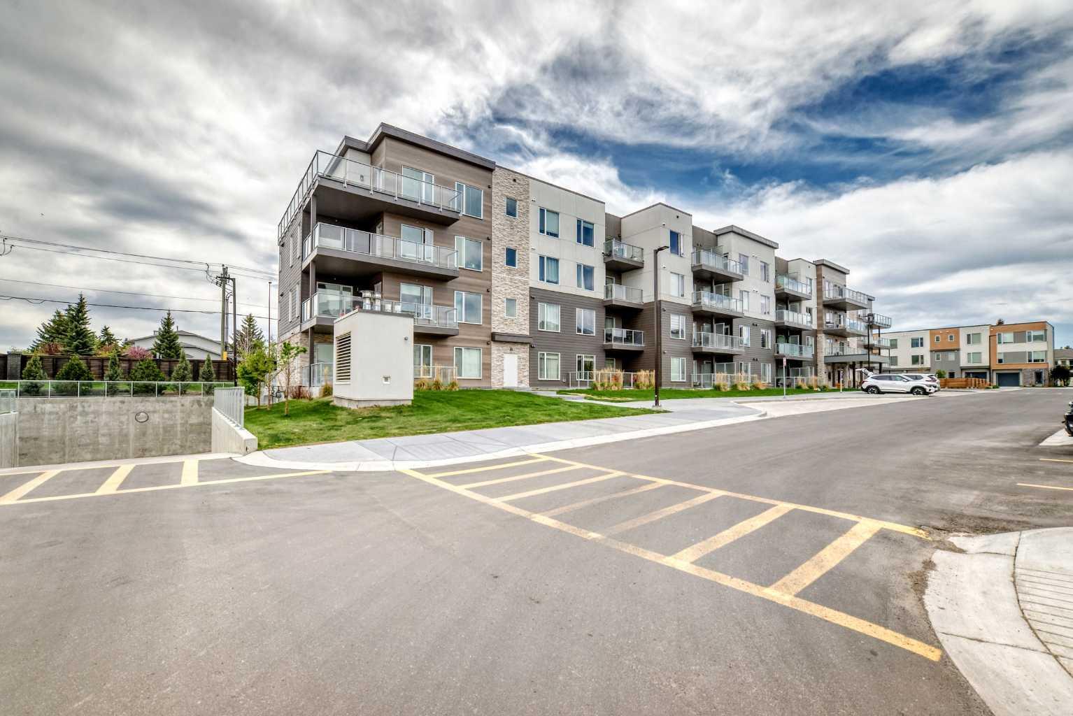403, 200 Shawnee Square SW