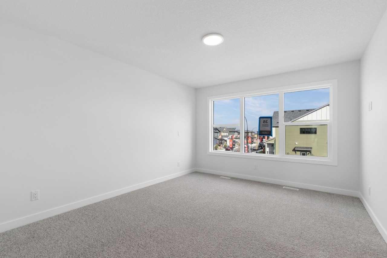 35 Lewisburg Manor NE