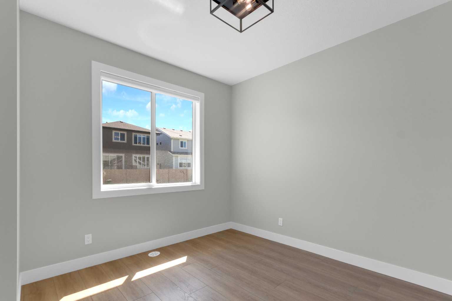 86 Magnolia Street SE