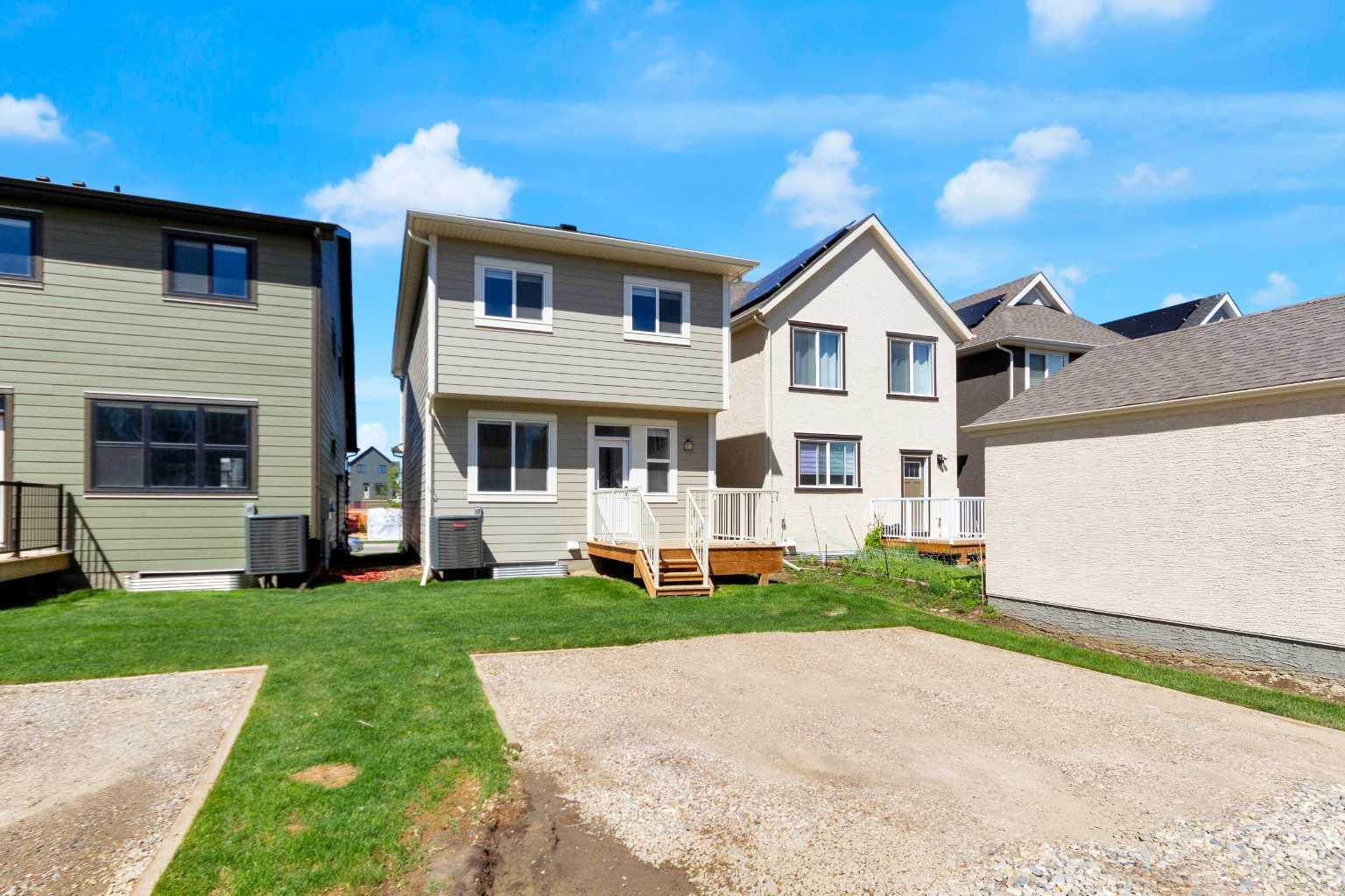 86 Magnolia Street SE