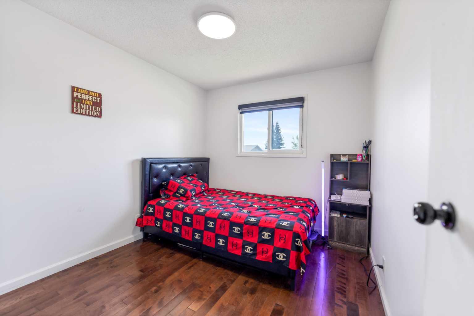 4140 Maryvale Drive NE