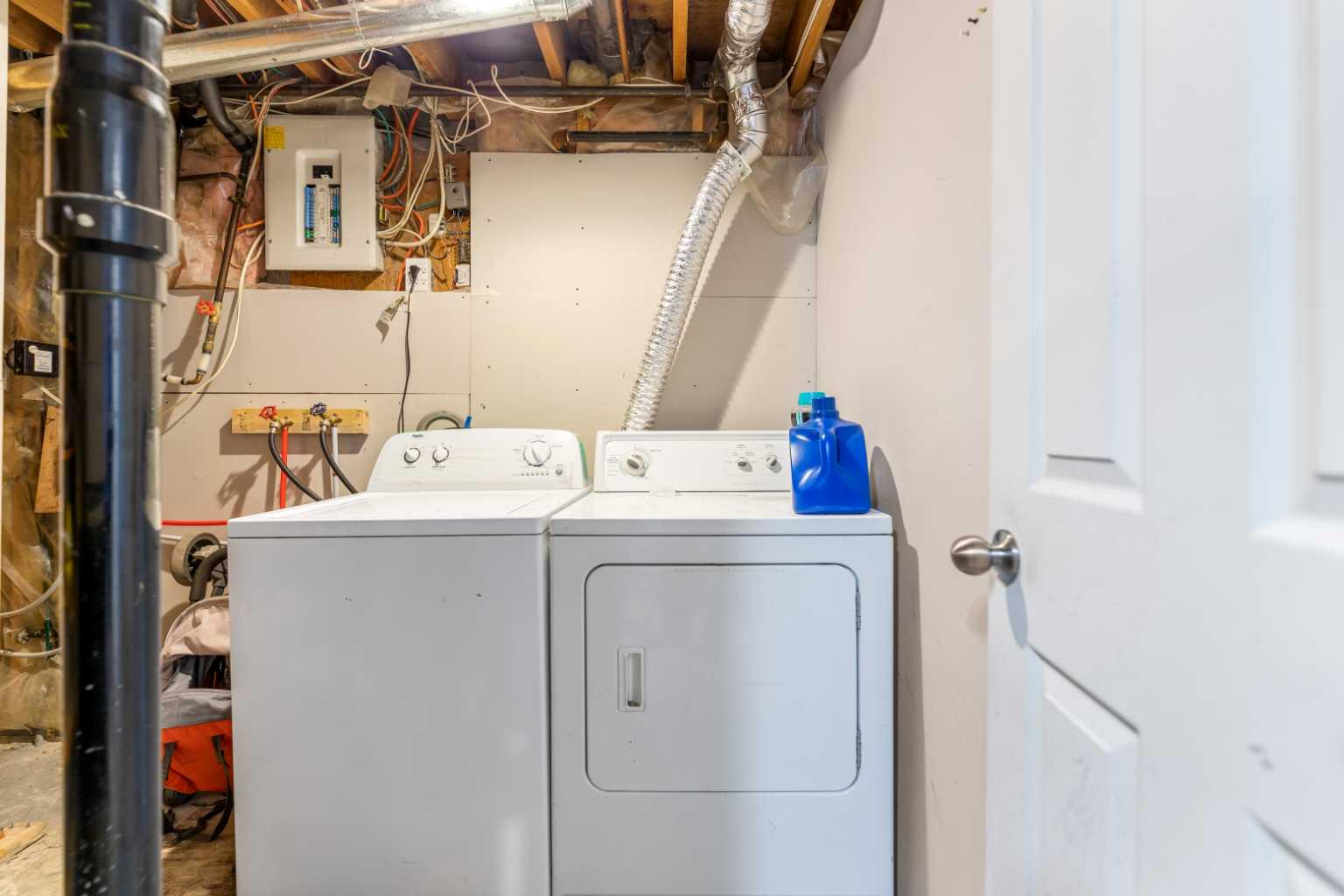4140 Maryvale Drive NE