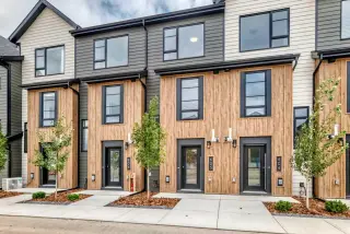 605, 199 Sage Hill Heights NW