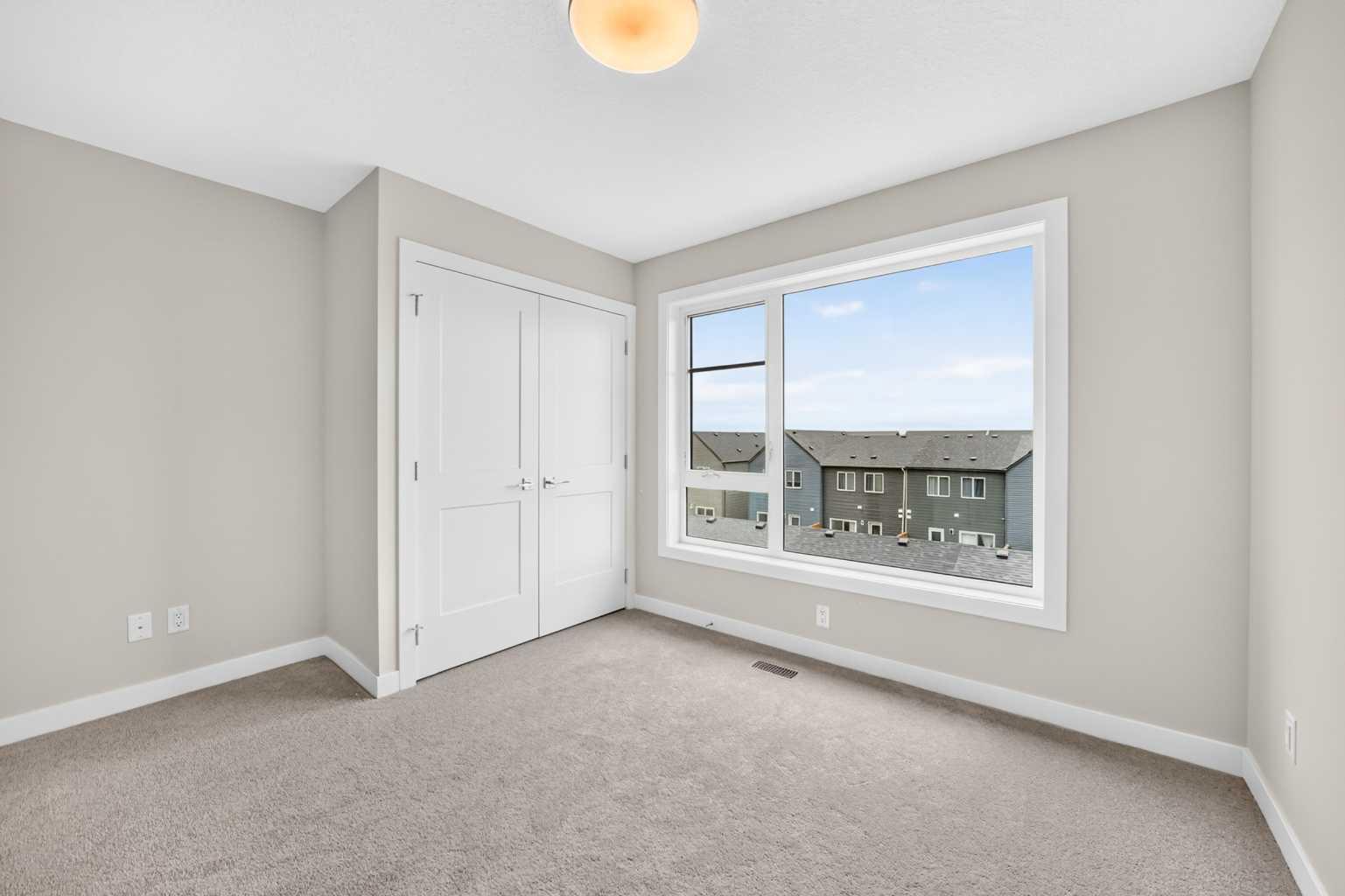 605, 199 Sage Hill Heights NW