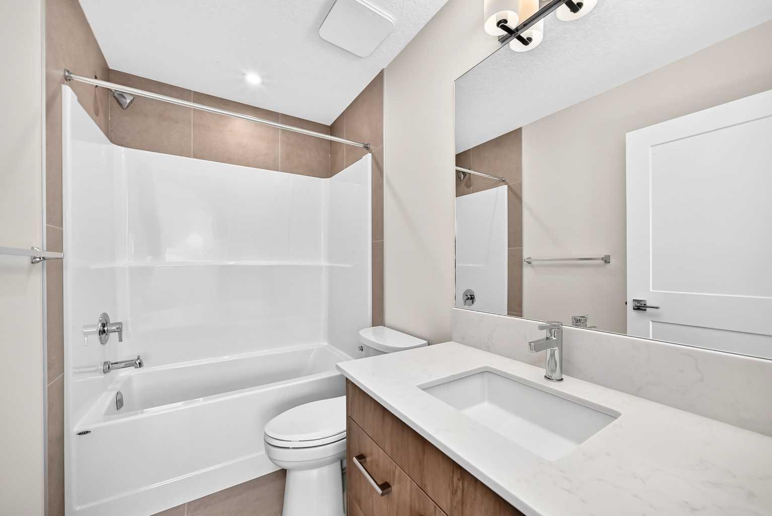 605, 199 Sage Hill Heights NW