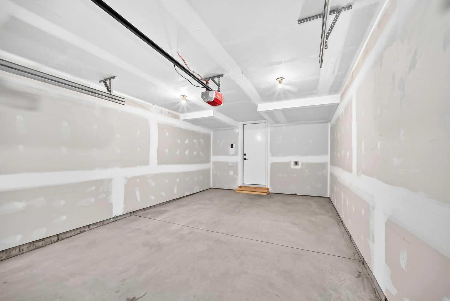 605, 199 Sage Hill Heights NW