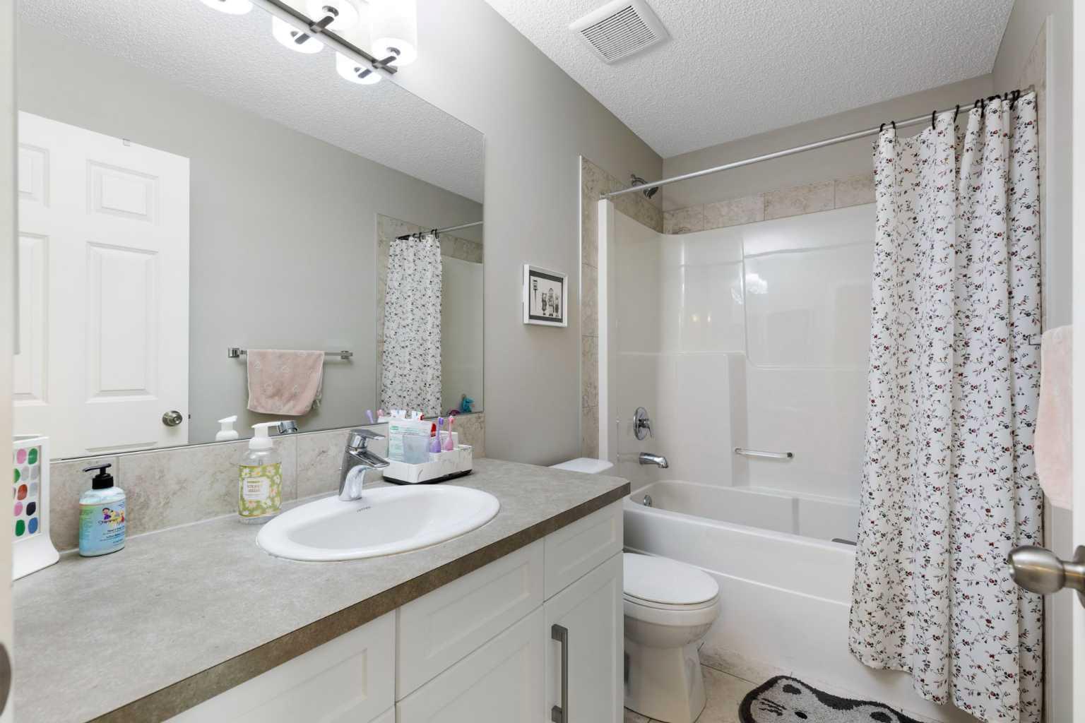 362 Legacy Village Way SE