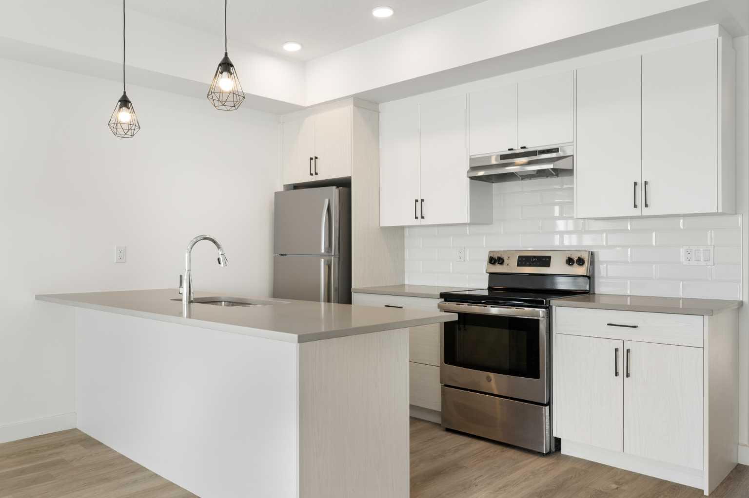 1303, 24 Rivercrest Drive 