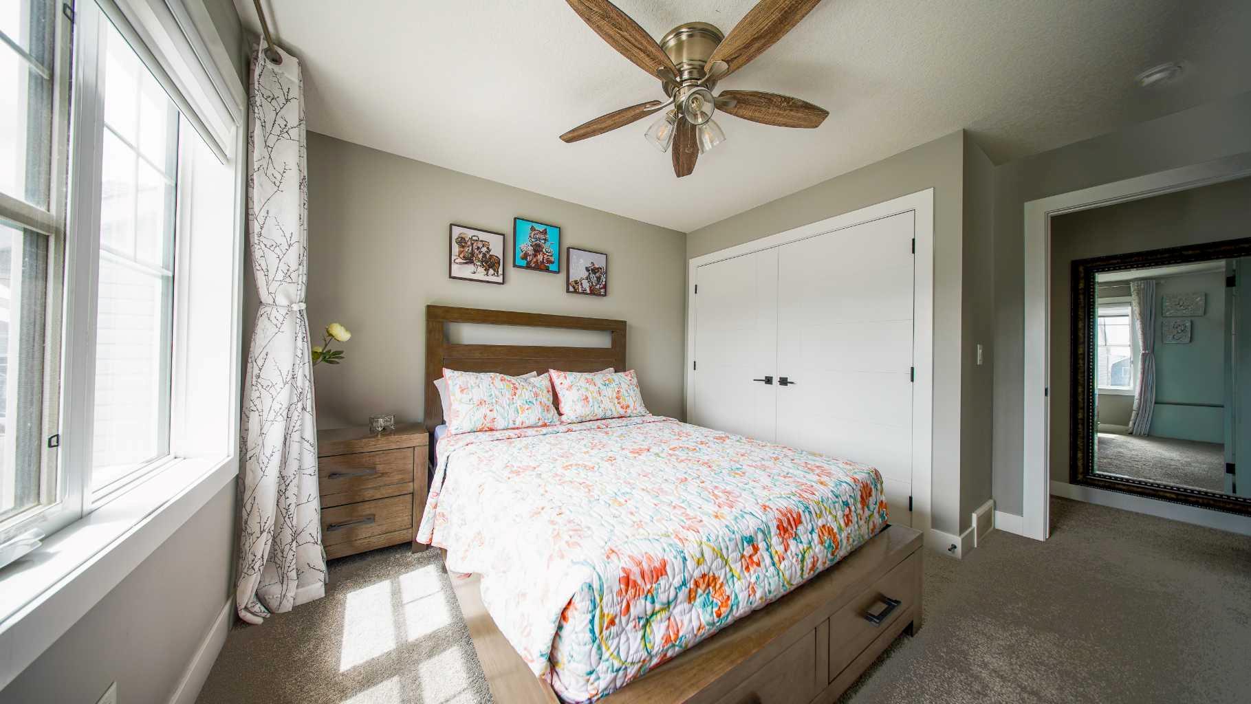74 Carrington Crescent NW