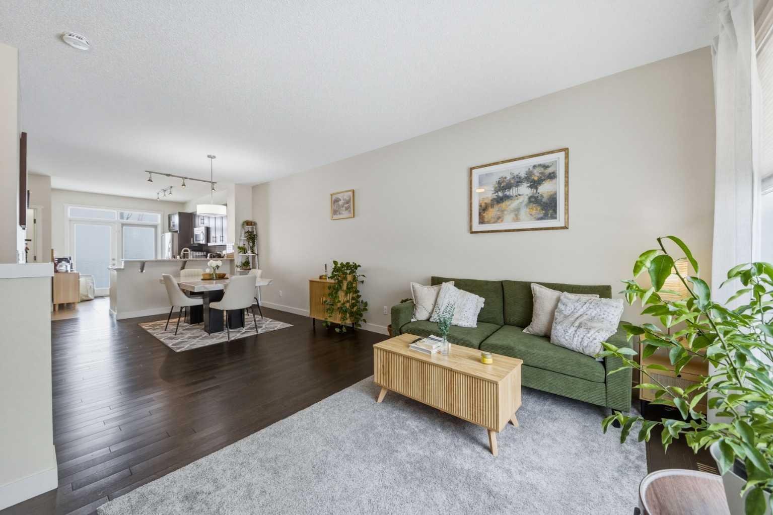 214 Nolanfield Villas NW
