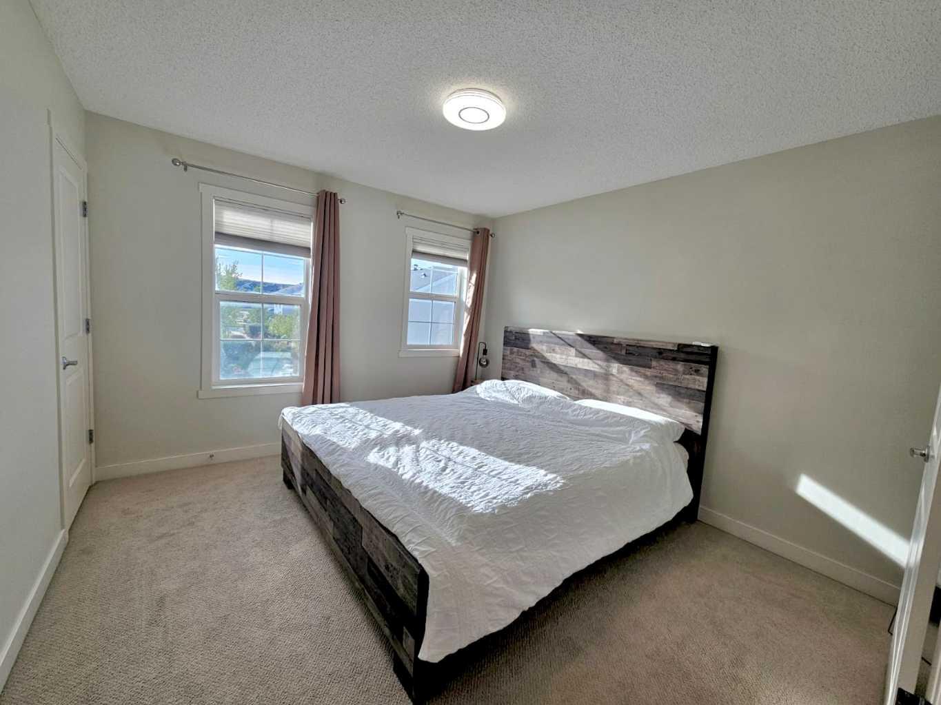214 Nolanfield Villas NW