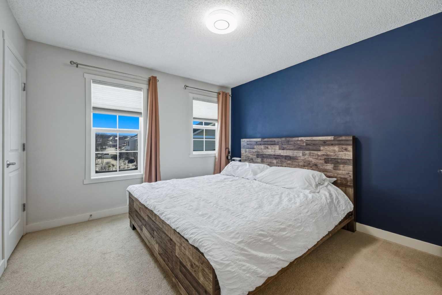 214 Nolanfield Villas NW