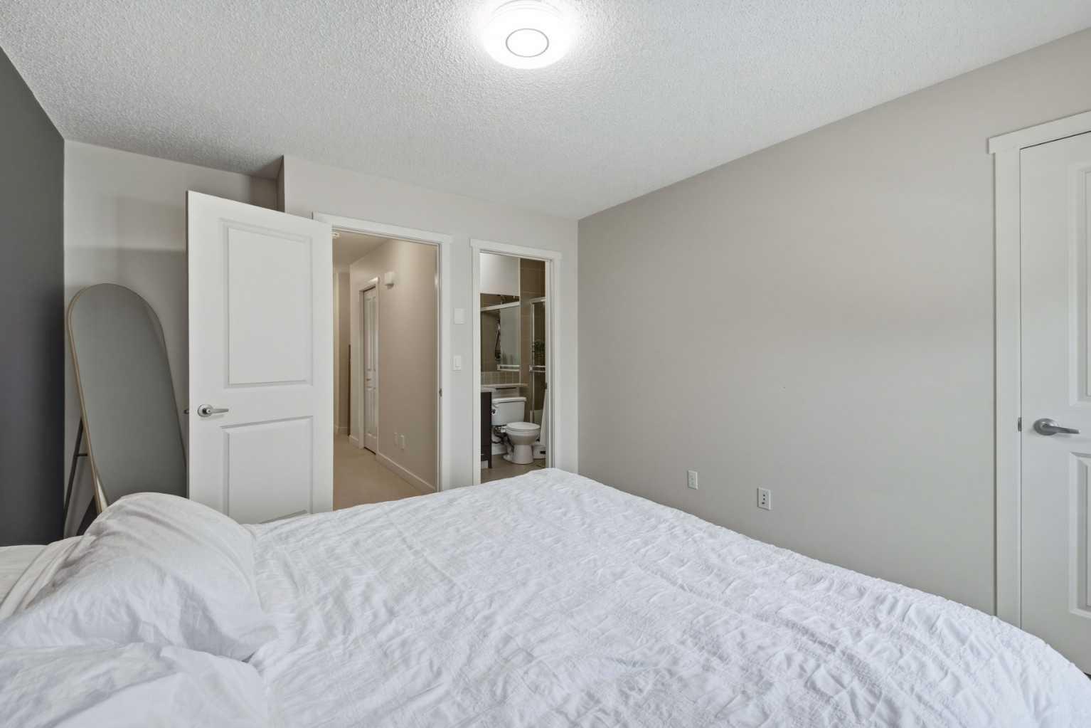 214 Nolanfield Villas NW