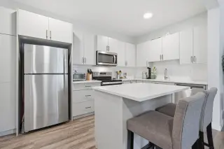 15 Tuscany Summit Square NW