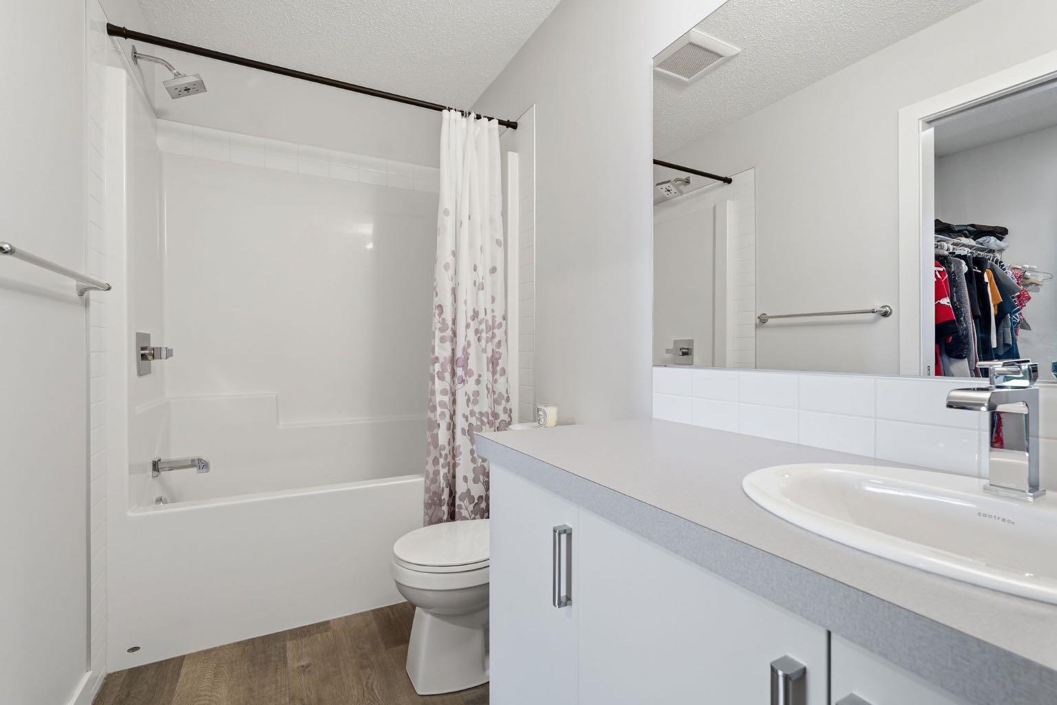 15 Tuscany Summit Square NW