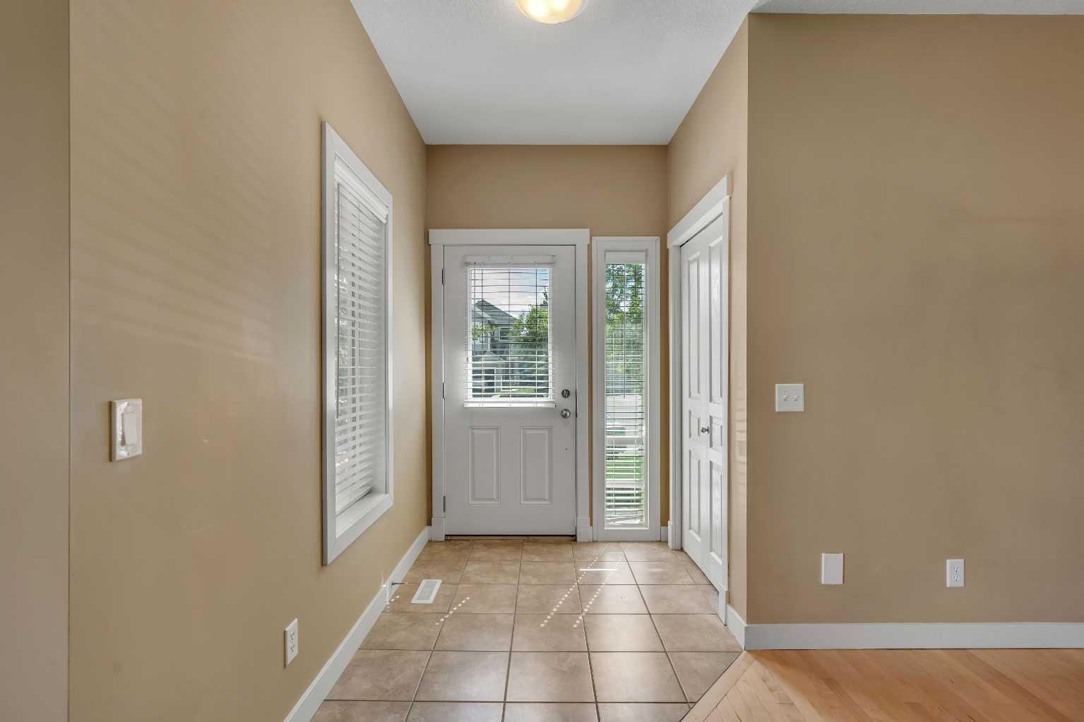 1306, 281 Cougar Ridge Drive SW