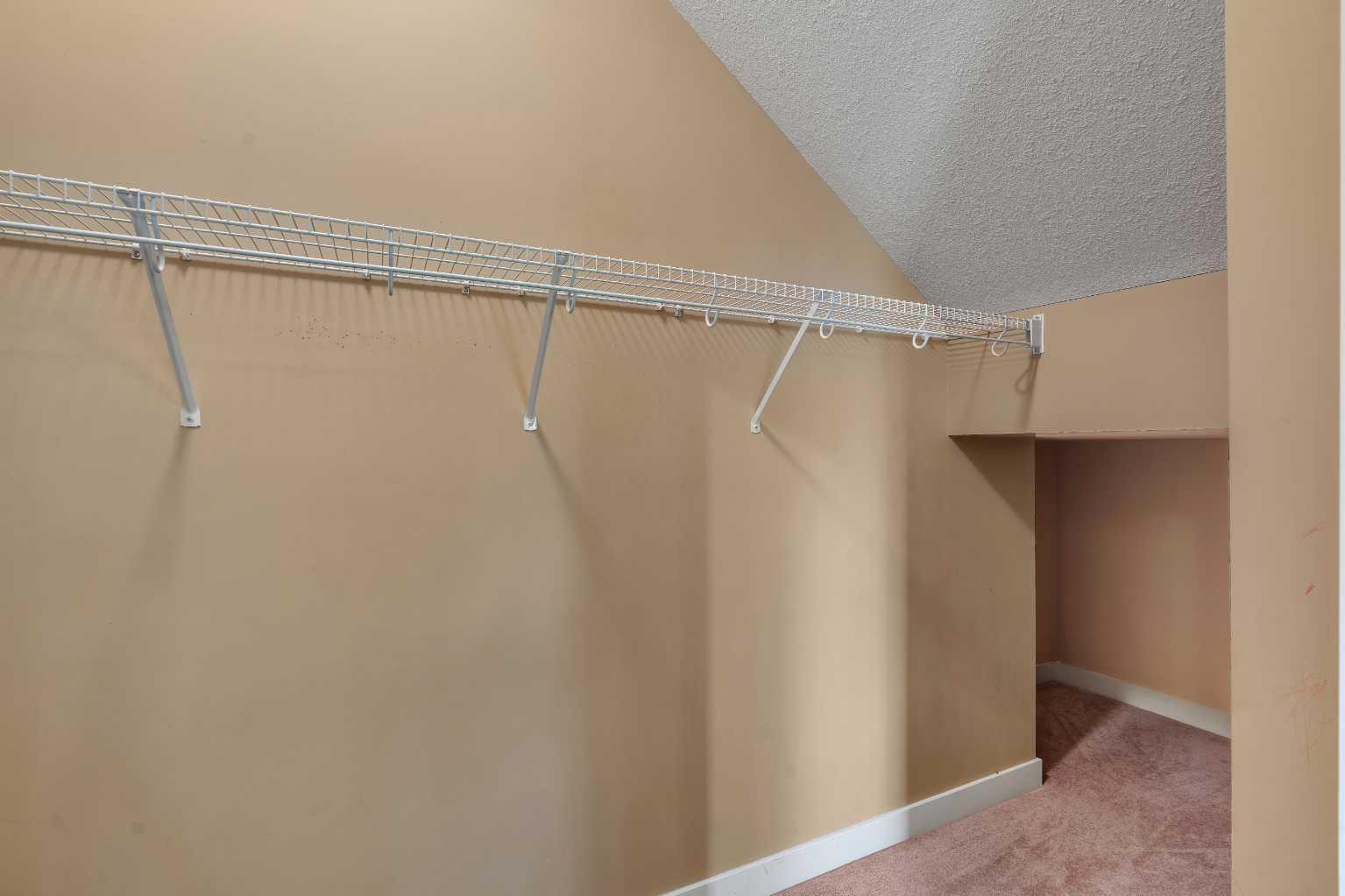 1306, 281 Cougar Ridge Drive SW