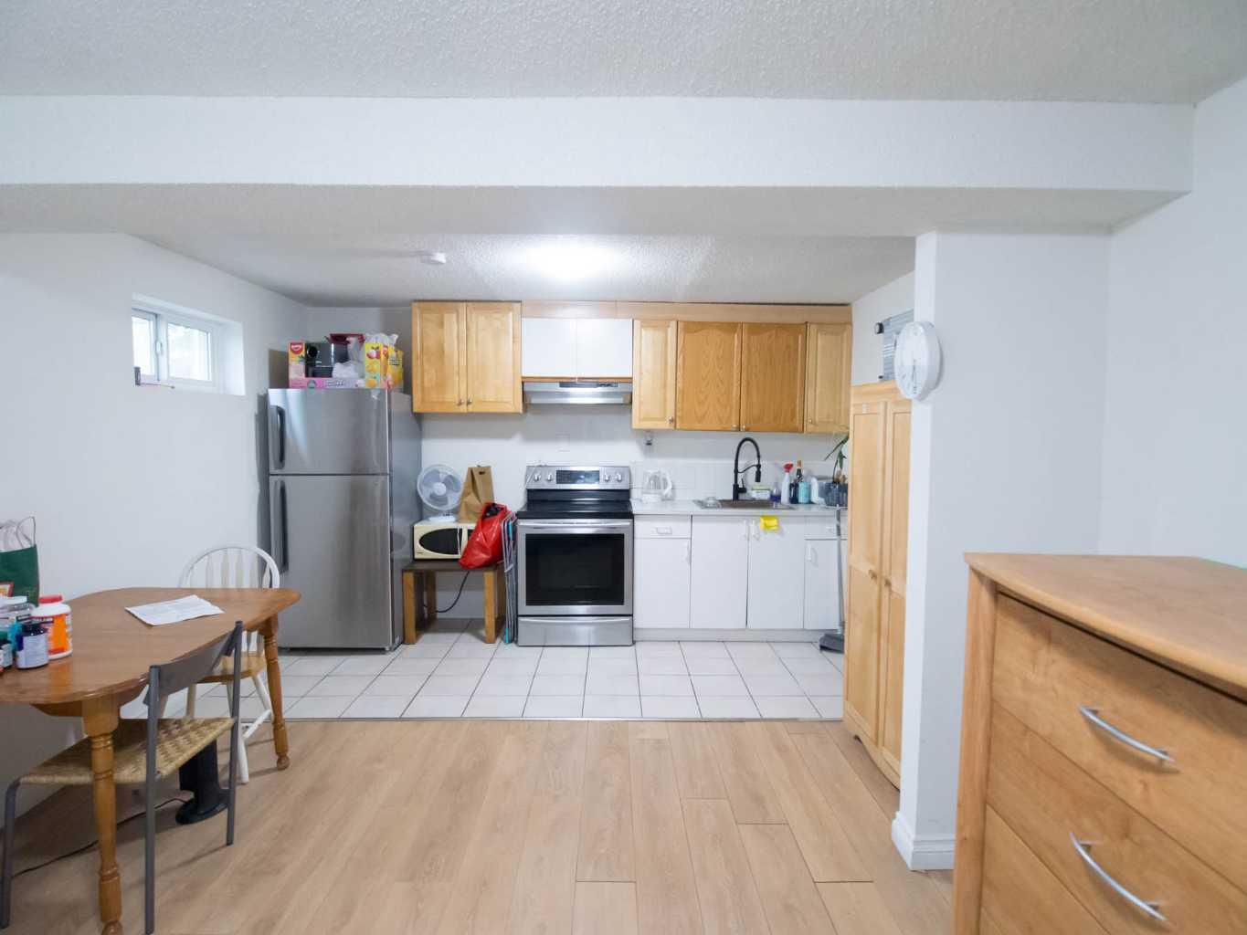 196 Fonda Drive SE