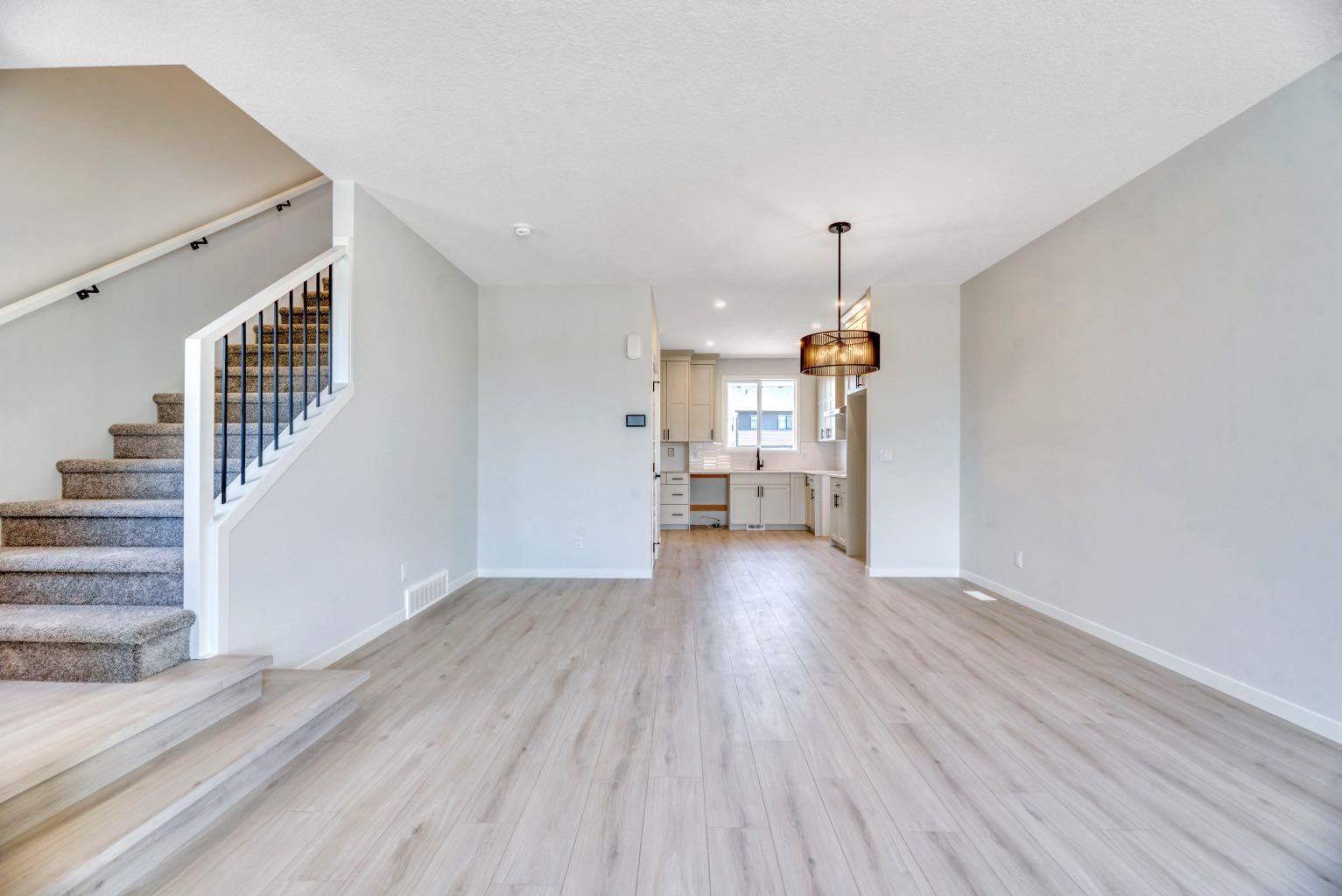 28 Mitchell Way NW