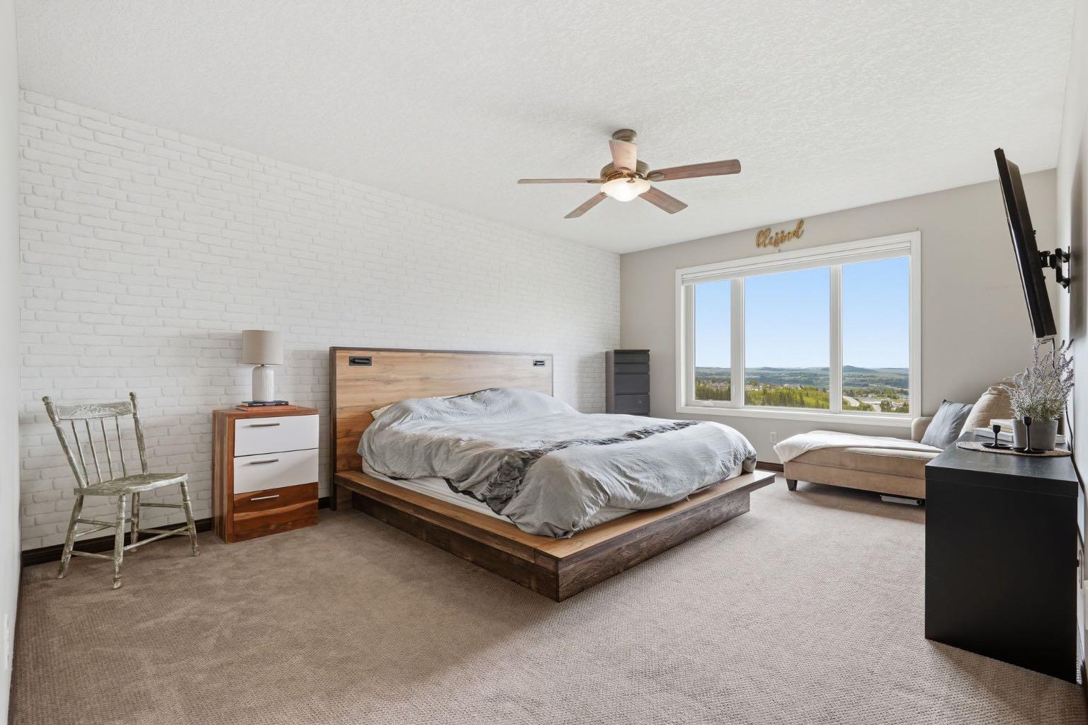 139 Sunset View 
