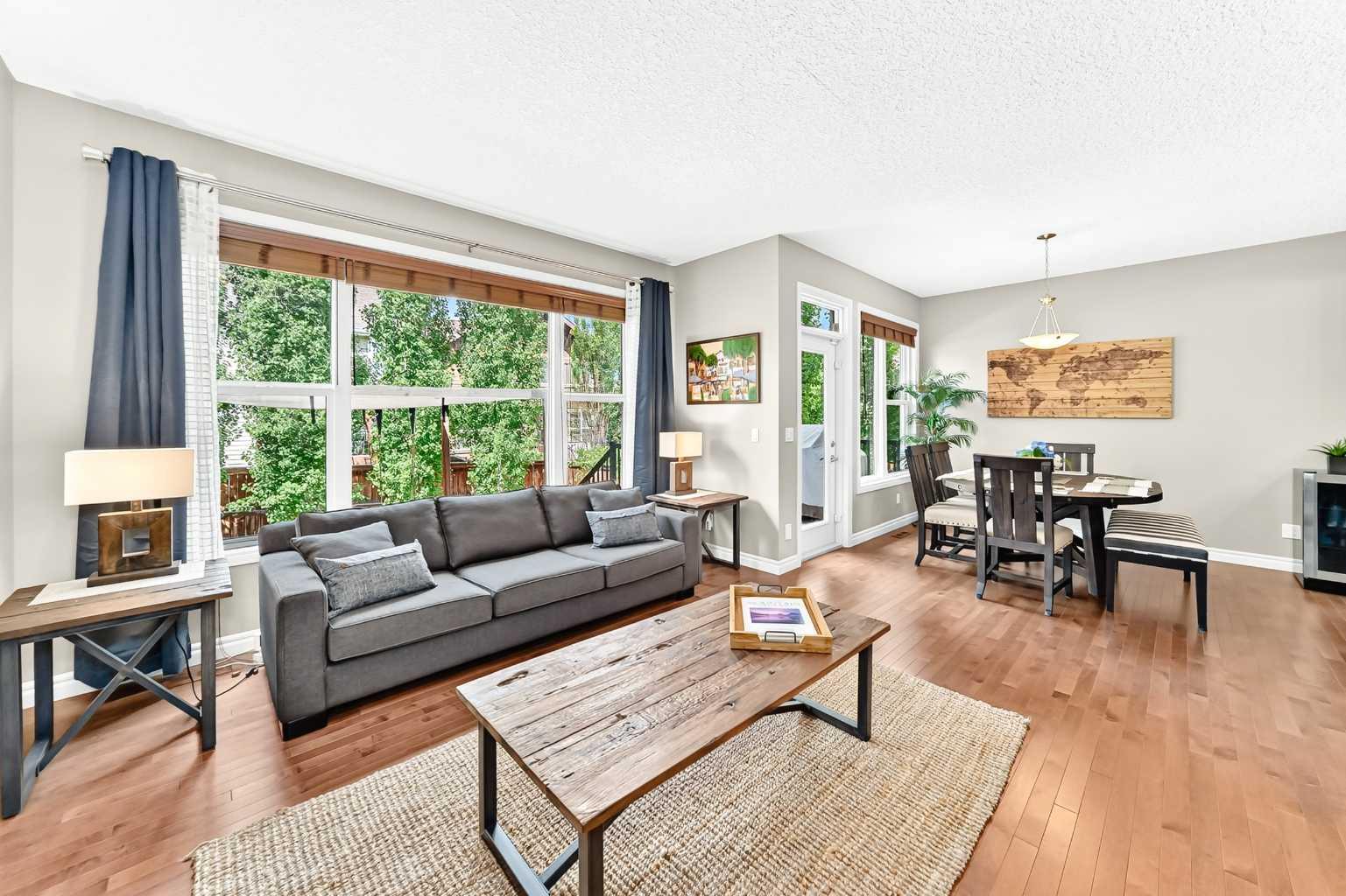 141 Riviera Crescent 