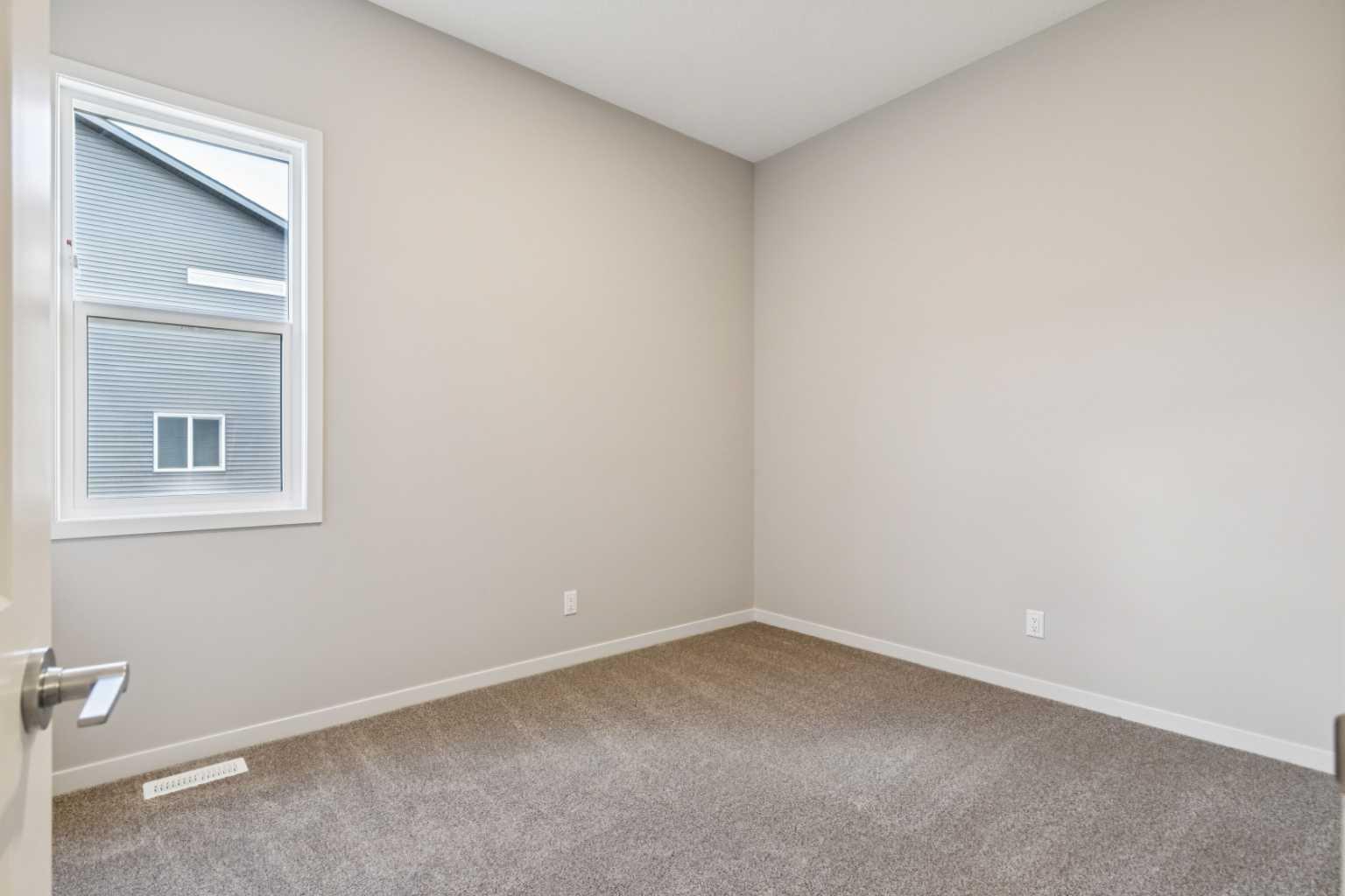 31 Hotchkiss Avenue SE