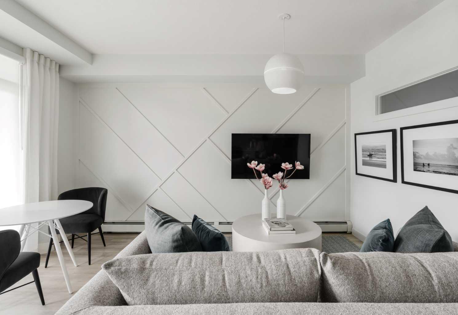 302, 60 Water Cove SE