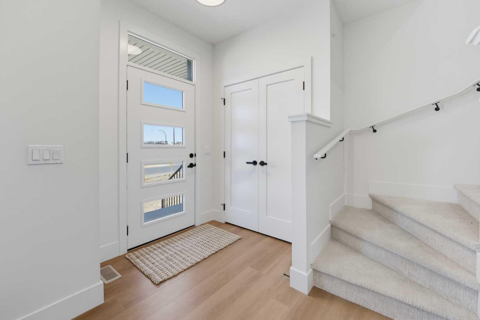 2437 Creeker Lane 