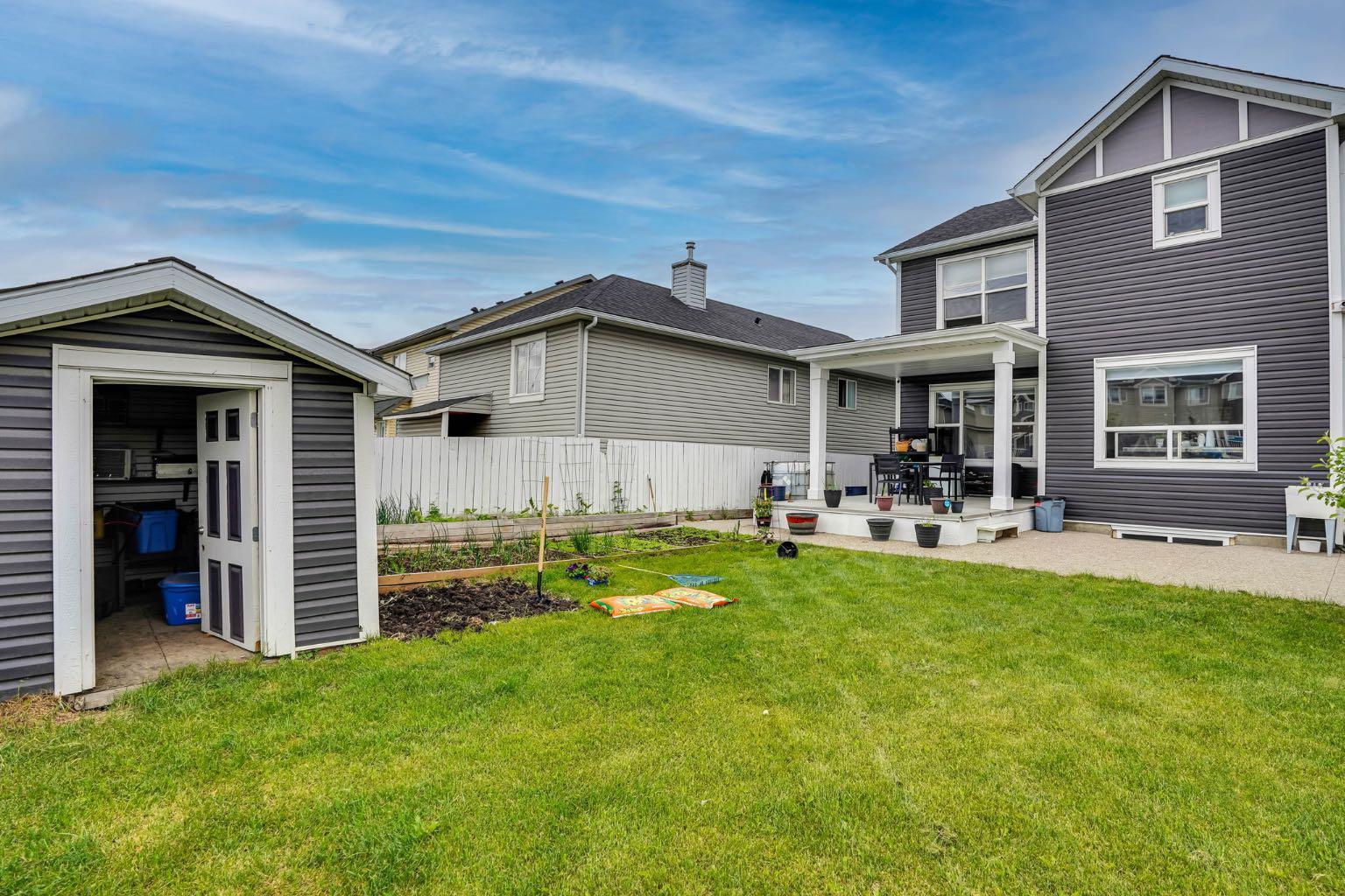 63 Saddlemont Crescent NE