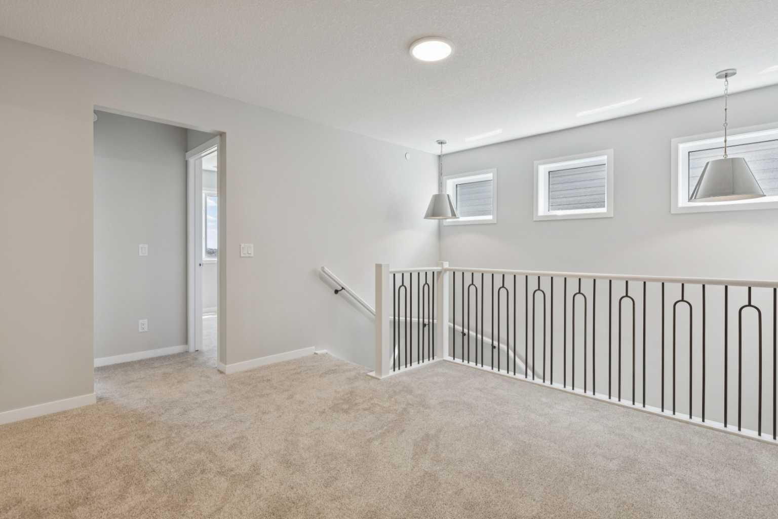 374 Hotchkiss Manor SE