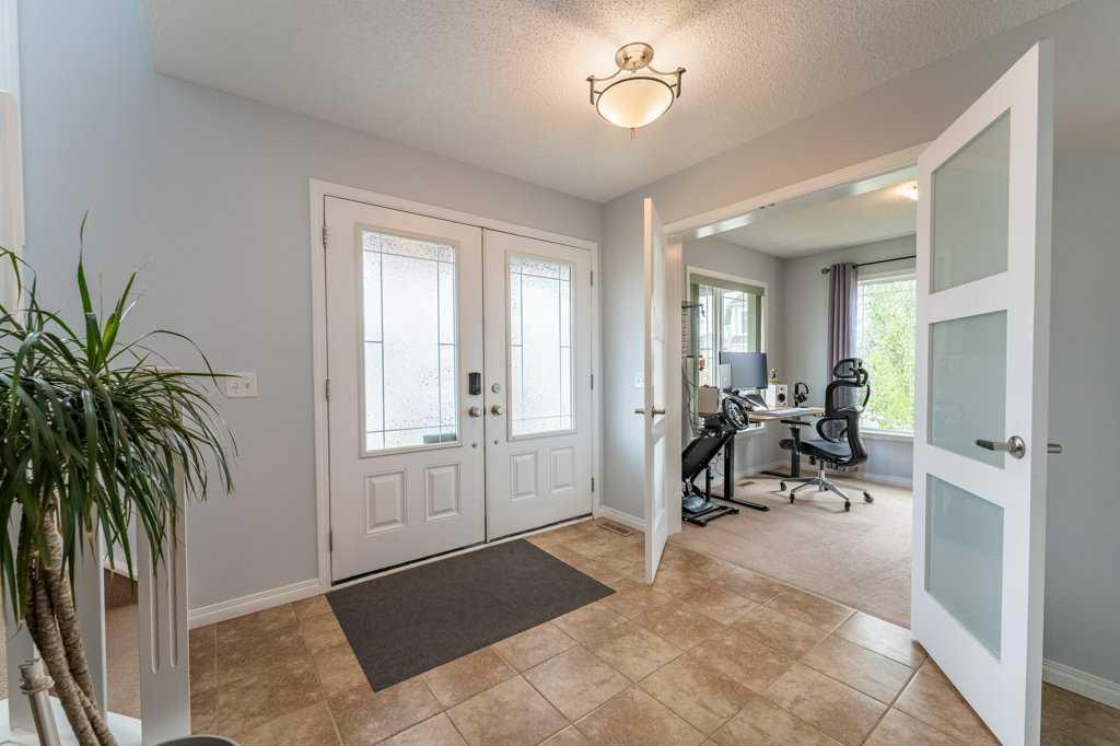 15 Windwood Grove SW