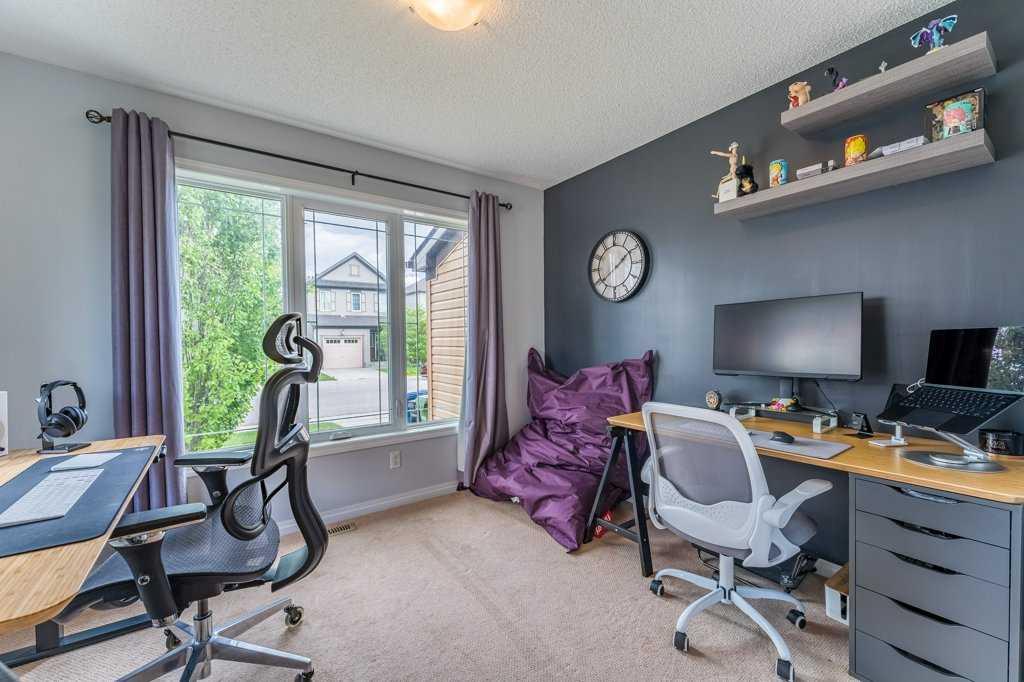 15 Windwood Grove SW