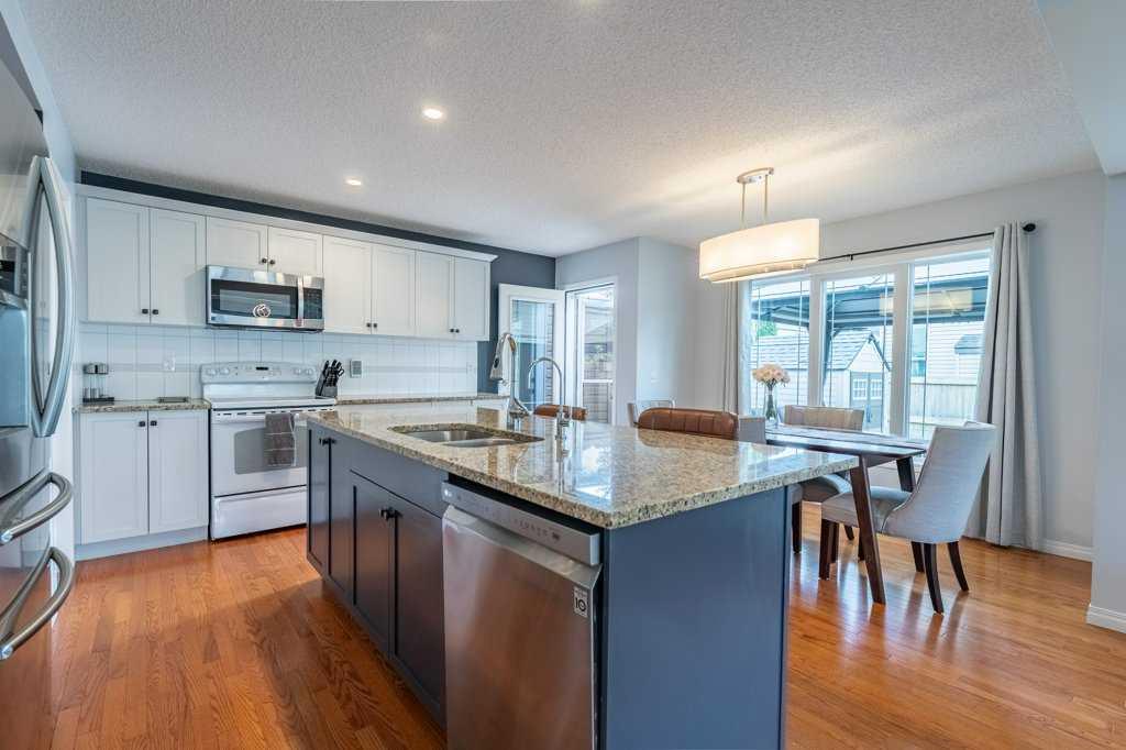 15 Windwood Grove SW